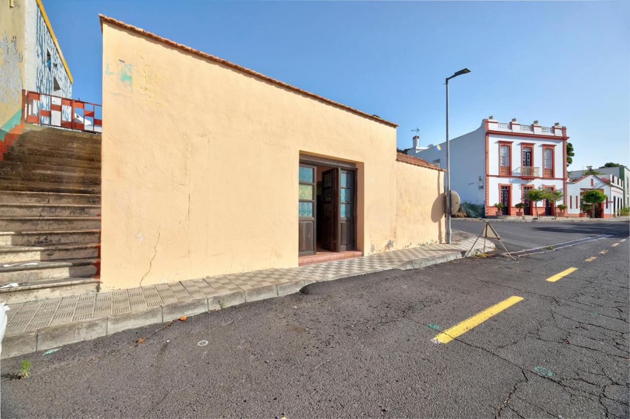 Апартаменти Apartamento Puerta Del Viento Фуенкальєнте-де-ла-Пальма Екстер'єр фото